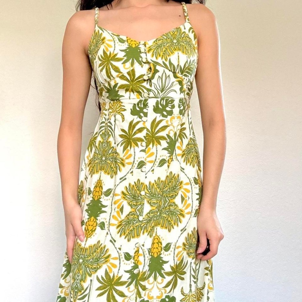 NWT Monteau Los Angeles Green Floral Maxi Dress